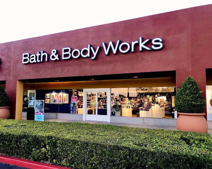 Bath & Body Works 8