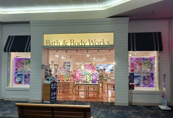 Bath & Body Works 4