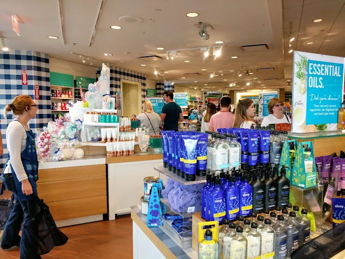 Bath & Body Works 2