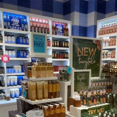 Bath & Body Works