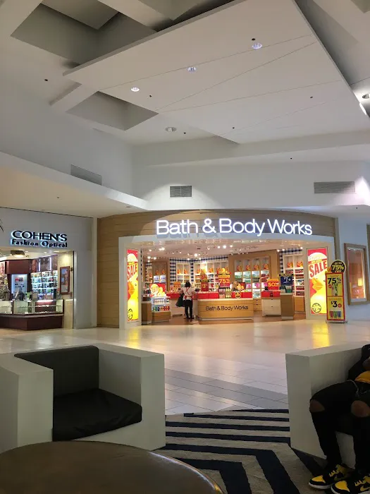 Bath & Body Works 2