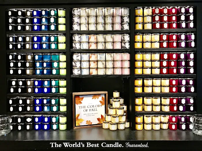 The White Barn Candle Co. 1