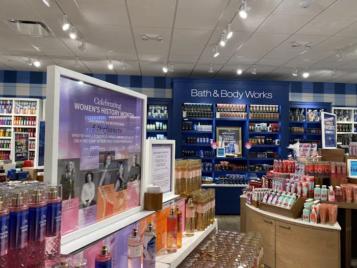 Bath & Body Works 2