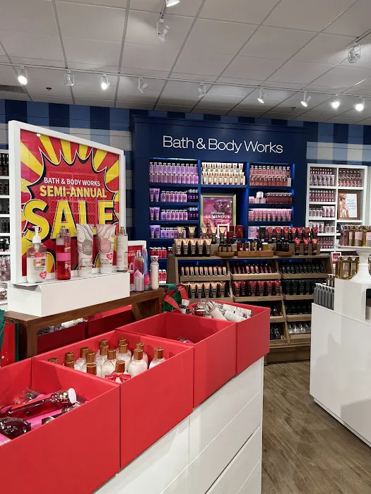 Bath & Body Works 8