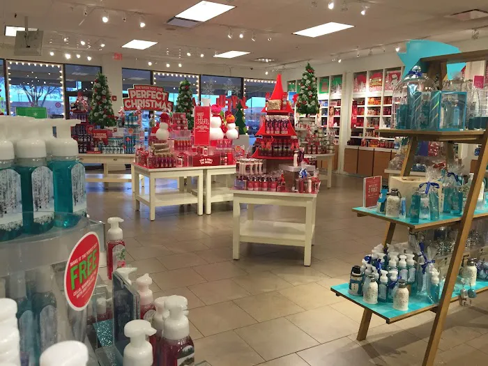 Bath & Body Works 6