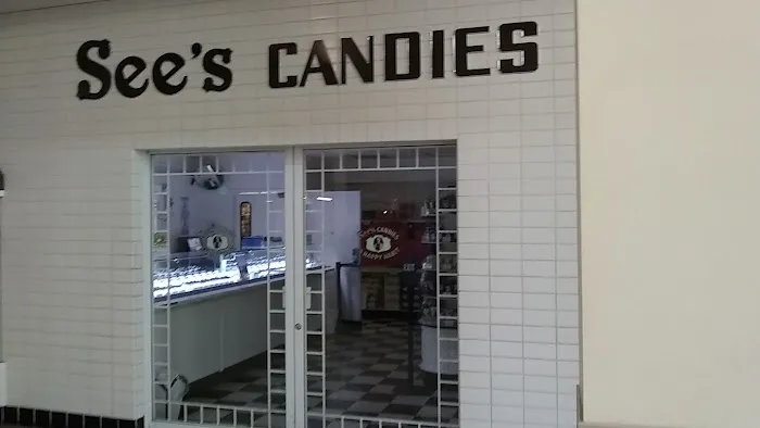 See's Candies 0