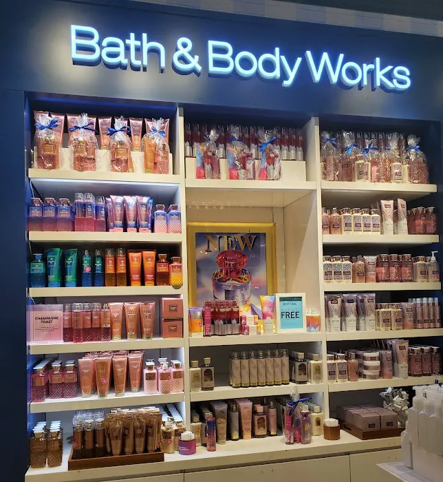 Bath & Body Works 4