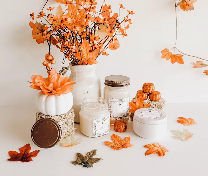 Lonicera Candle Co. 6
