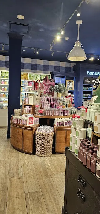 Bath & Body Works 7