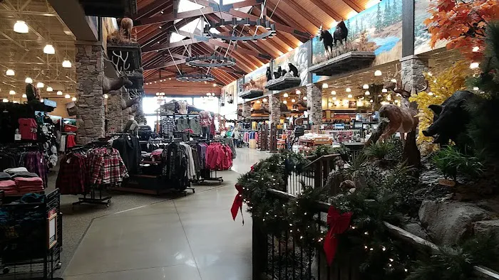 Bass Pro Shops 1