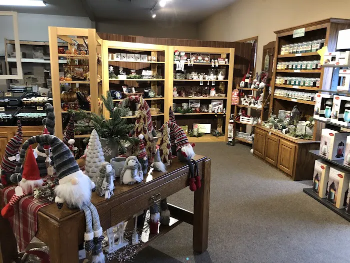 Door County Candle Company & Candle Bar 5