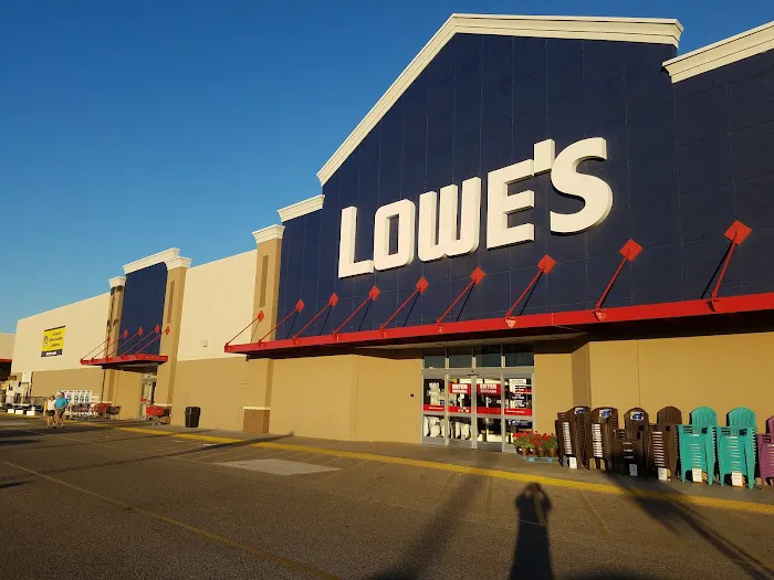 Lowe's Home Improvement 2