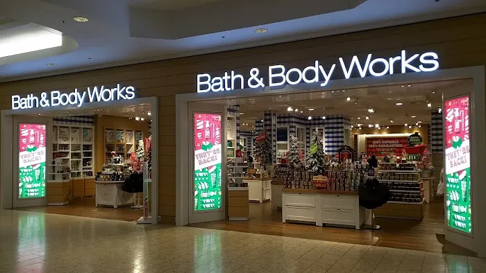 Bath & Body Works 4