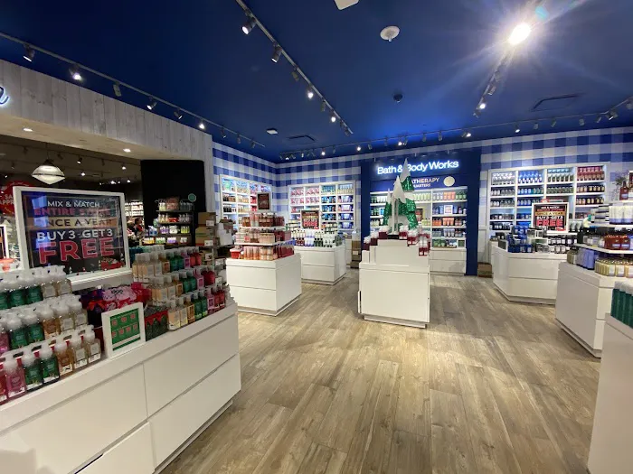 Bath & Body Works 9