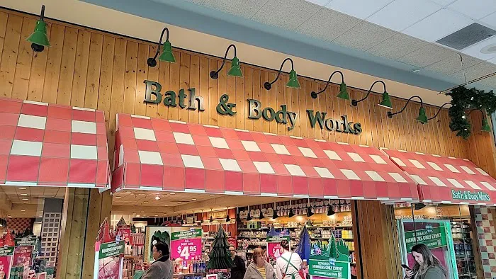 Bath & Body Works 1