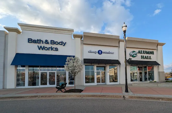 Bath & Body Works 1