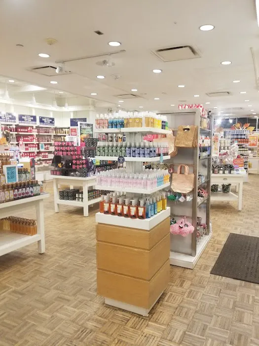 Bath & Body Works 2