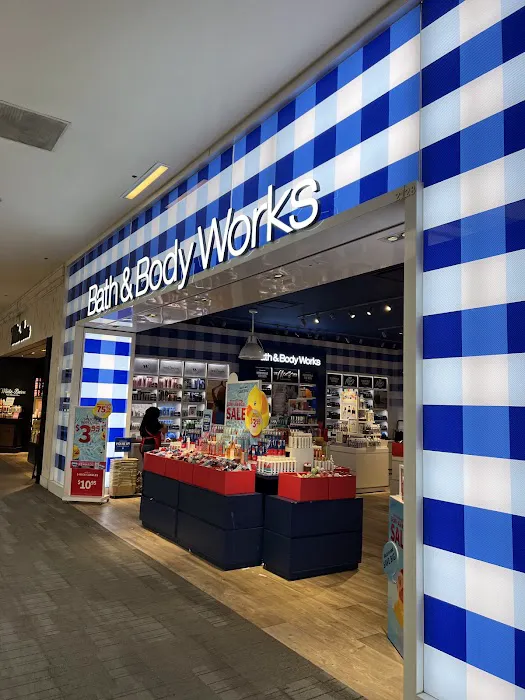 Bath & Body Works 6