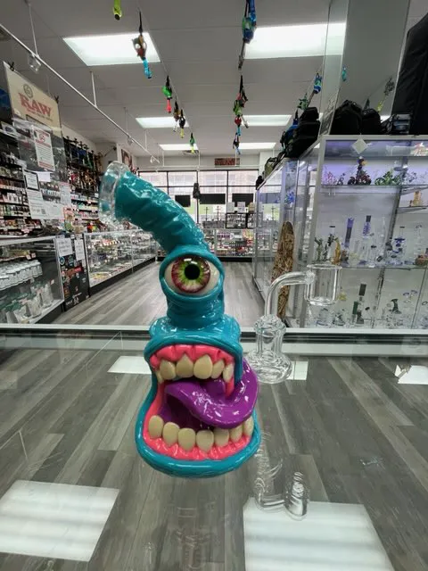 Twisted Minds Smoke Shop 1