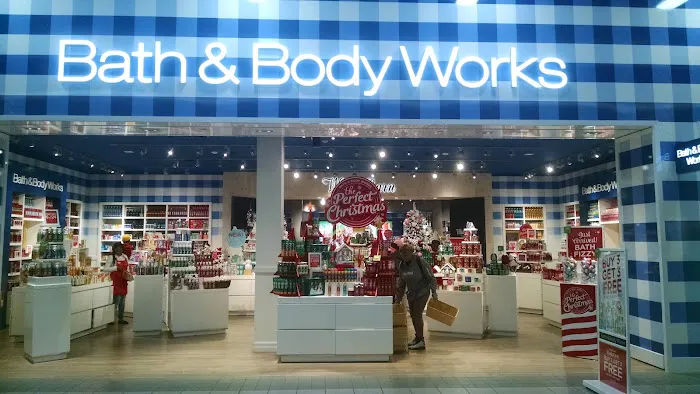 Bath & Body Works 4