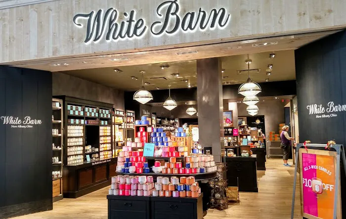 The White Barn Candle Co. 0