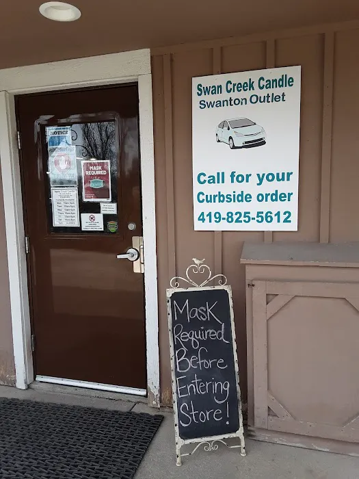 Swan Creek Candle Outlet 3