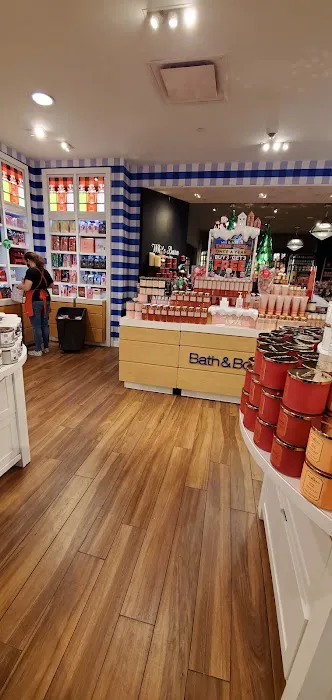 Bath & Body Works 3