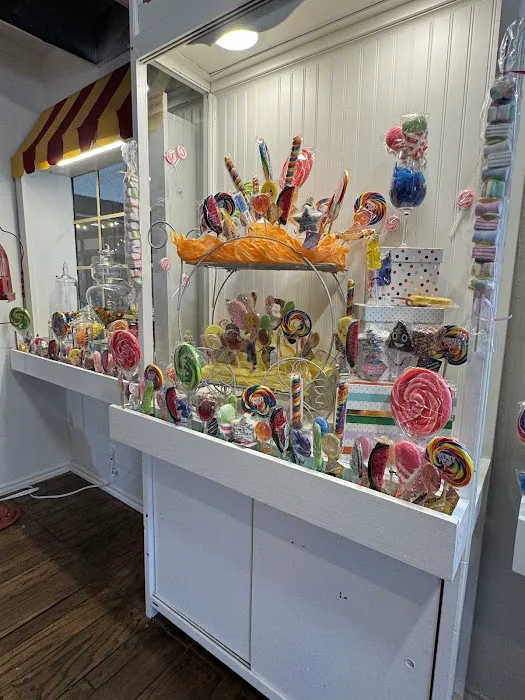 Wishing Well Candy and Novelties 1