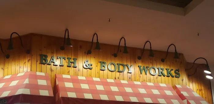 Bath & Body Works 2