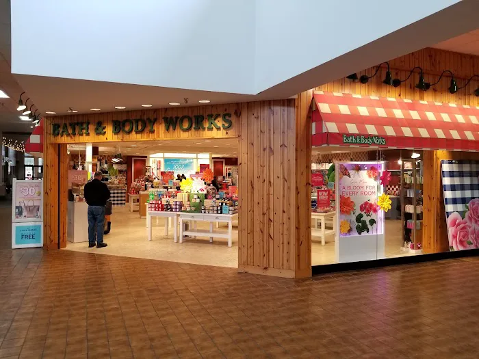 Bath & Body Works 2