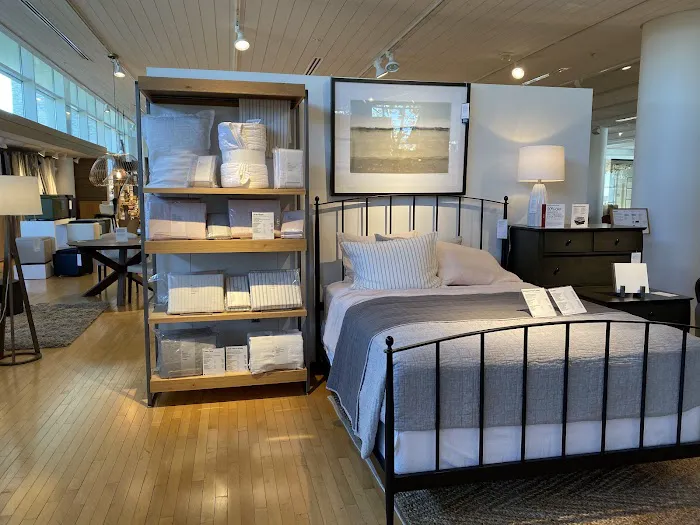 Crate & Barrel 7