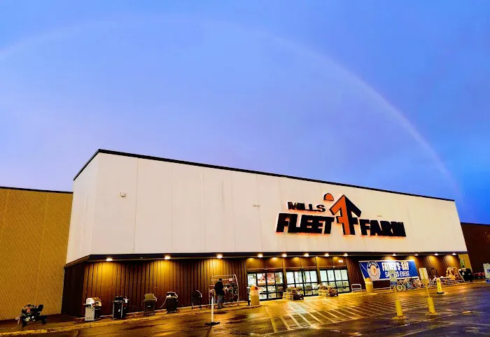 Fleet Farm 7