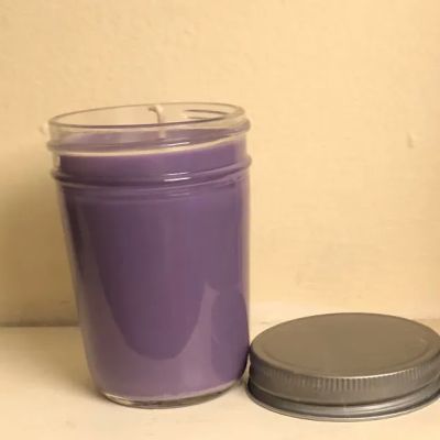 Anneu2019s Candle Boutique