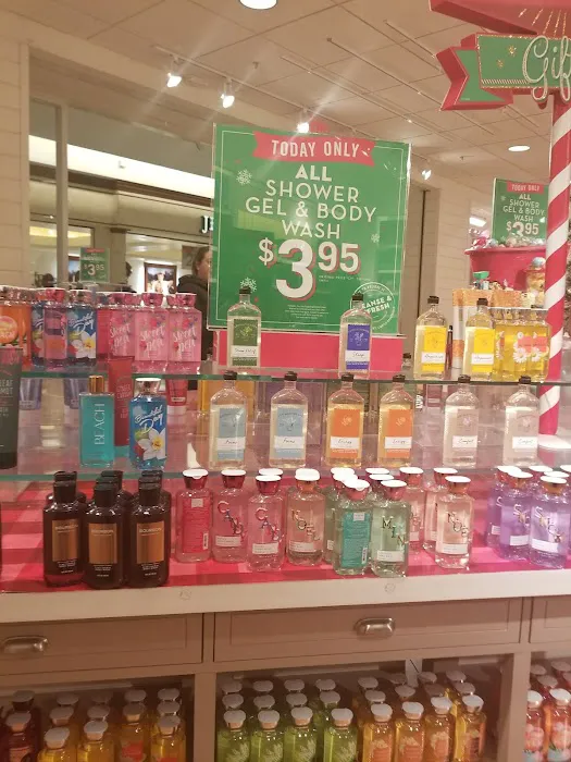 Bath & Body Works 3