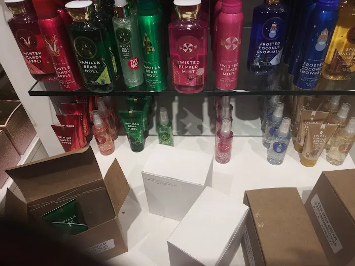 Bath & Body Works 0