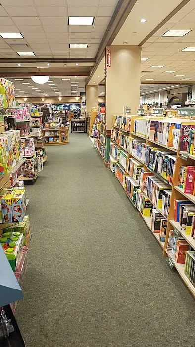 Barnes & Noble 1