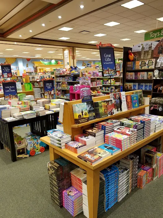 Barnes & Noble 0