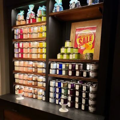 The White Barn Candle Co.