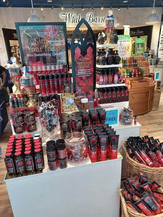 Bath & Body Works 4