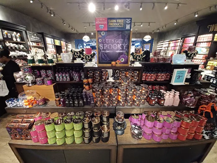 Bath & Body Works 2