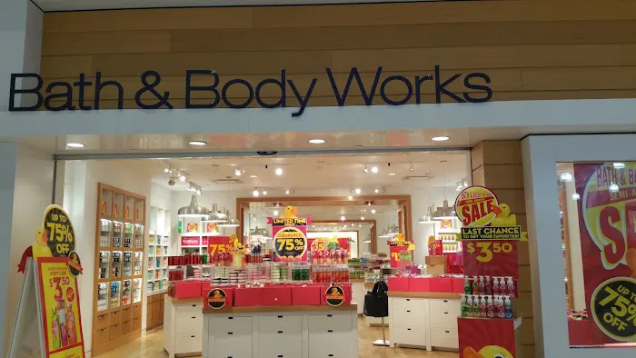 Bath & Body Works 6