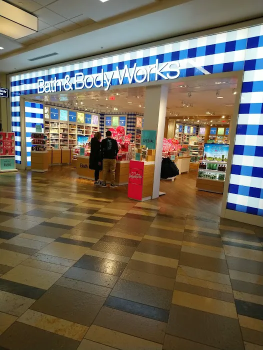 Bath & Body Works 1