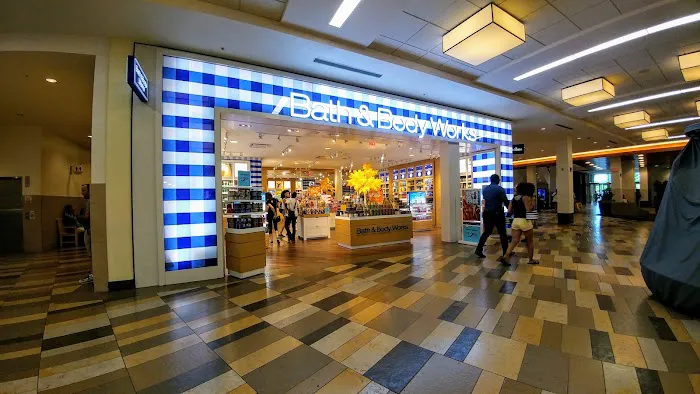 Bath & Body Works 2