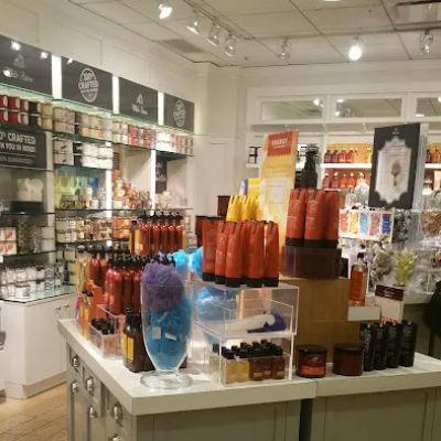 Bath & Body Works