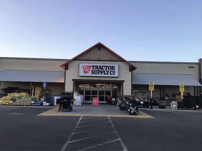 Tractor Supply Co. 3