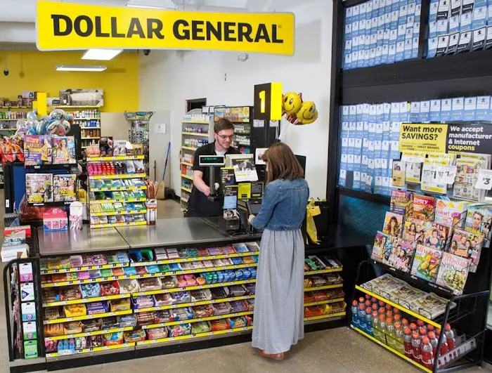 Dollar General 8