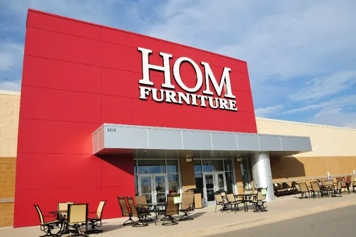 HOM Furniture 2