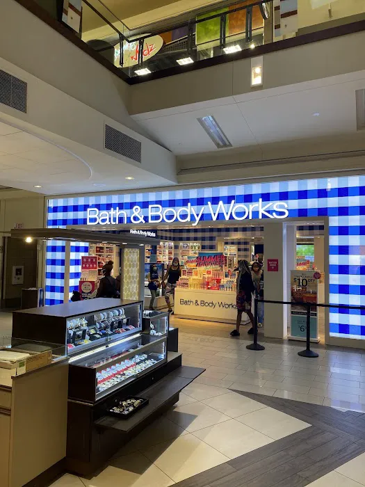 Bath & Body Works 4