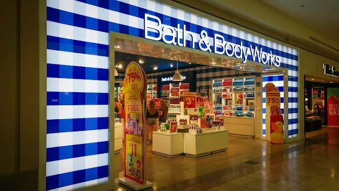 Bath & Body Works 6