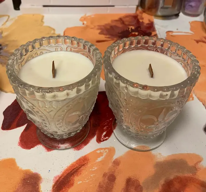 Queen Beautiful Candles 3